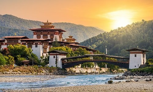 Day 2: Thimphu – Punakha – Thimphu