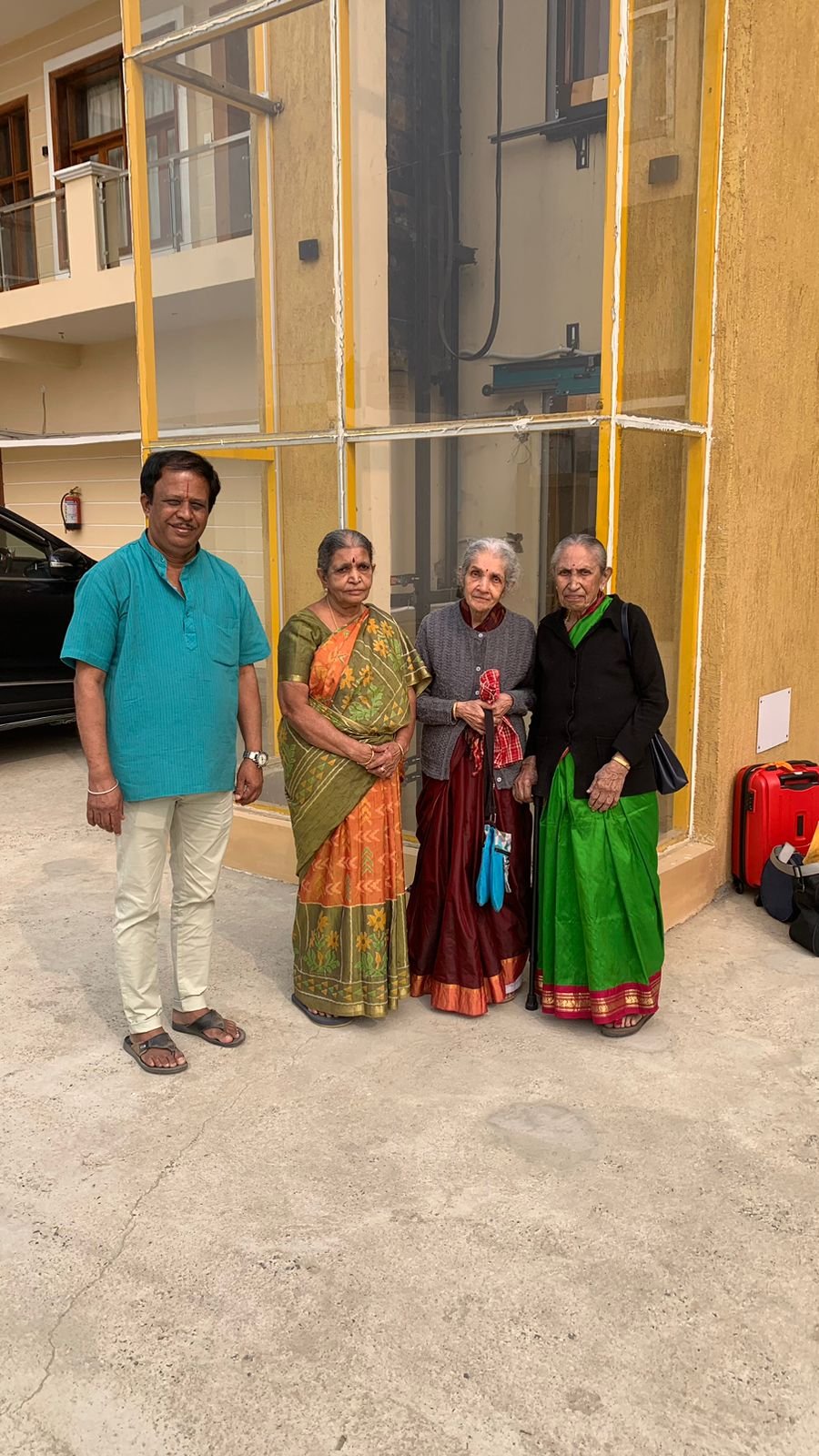 Day 1 : Arrival Ayodhya